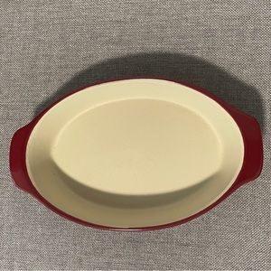 NWOT Pampered Chef small rectangular baking dish in enameled red